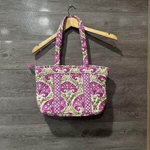 Vera Bradley Retired Julep Tulip Pink & Green Handbag 9” X 14”